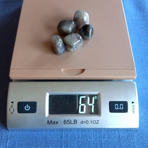 Bundle of Amethyst Crystal Tumbles - Picture 4 of 5